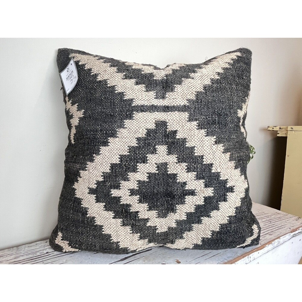 Vintage Bohemian Geometric Design Jute Linen Woven Throw Pillow 20”x 20” Modern